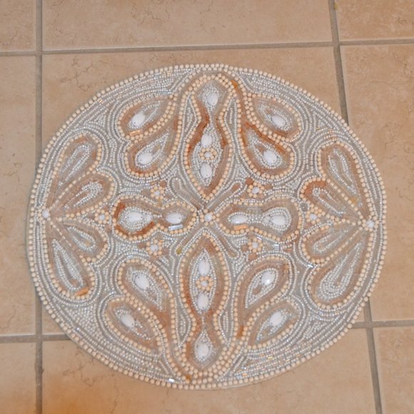 Kim Seybert Other - KIM SEYBERT WHITE PAISLEY CHRISTMAS HOLIDAY CRYSTAL PLACEMAT CHARGER CENTERPIECE